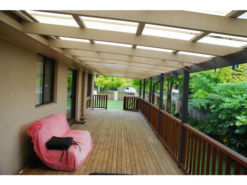 26 Glenegale Parade, North Nowra NSW 2541