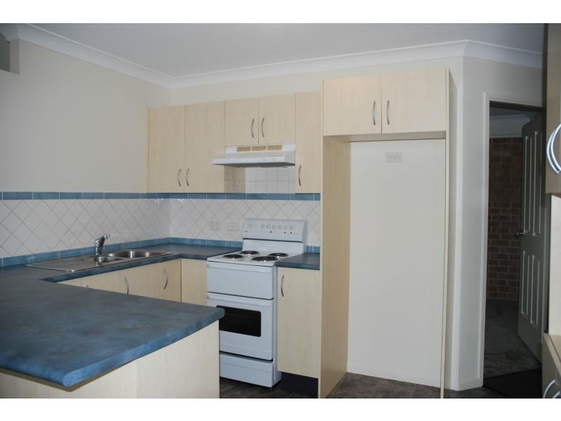 2/21 Jaycee Avenue, Nowra NSW 2541