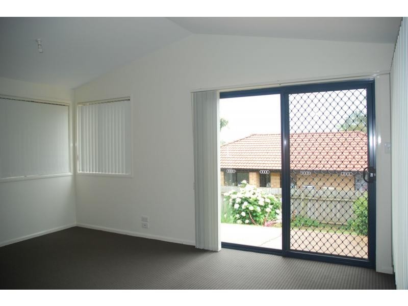 2/21 Jaycee Avenue, Nowra NSW 2541