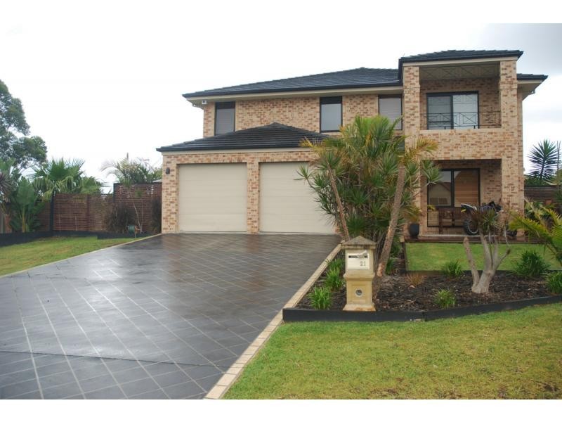 21 Royal Street, Worrigee NSW 2540
