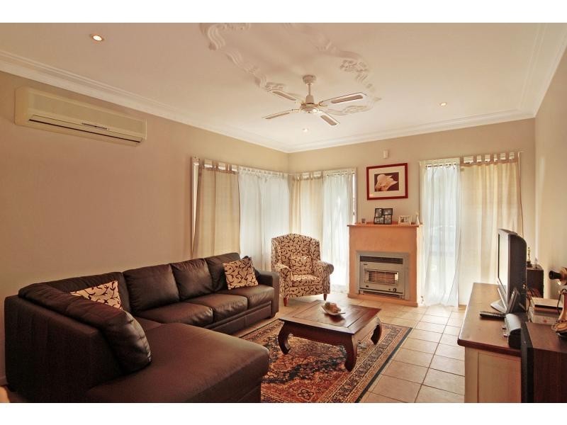 50 Page Avenue, North Nowra NSW 2541