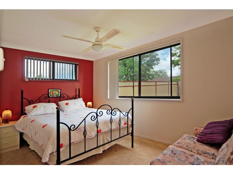 50 Page Avenue, North Nowra NSW 2541
