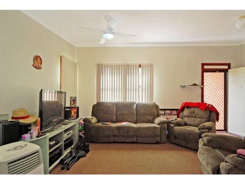 1 Wondalga Crescent, Nowra NSW 2541