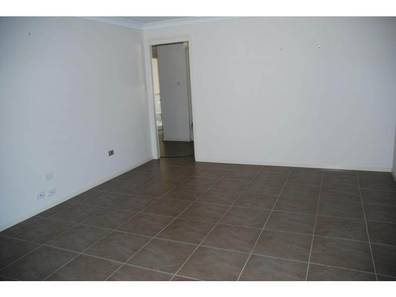 10 Denbigh Place, South Nowra NSW 2541