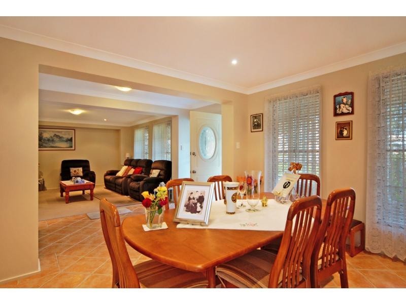 20 Mountain Ash Place, Worrigee NSW 2540