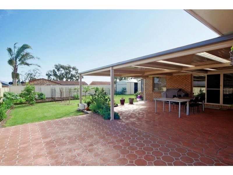 20 Mountain Ash Place, Worrigee NSW 2540