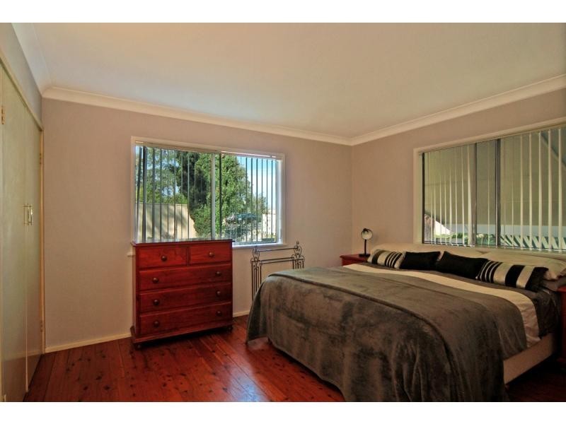 385 Princes Highway, Bomaderry NSW 2541