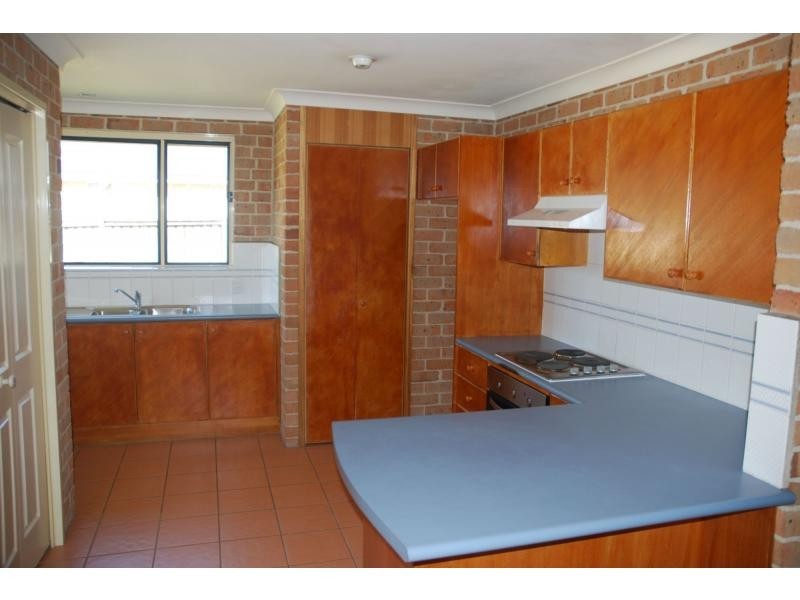 13 Robinia Way, Worrigee NSW 2540