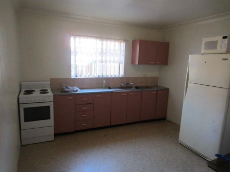 3/2-6 Morton Parade, Nowra NSW 2541