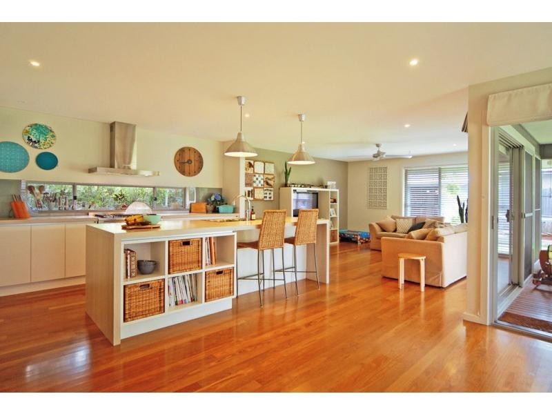 68 Emerald Drive, Meroo Meadow NSW 2540