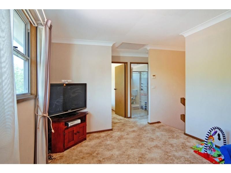 14 Castle Glen, North Nowra NSW 2541