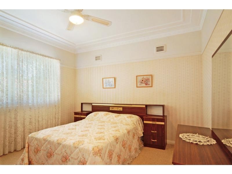 33 Illaroo Road, North Nowra NSW 2541