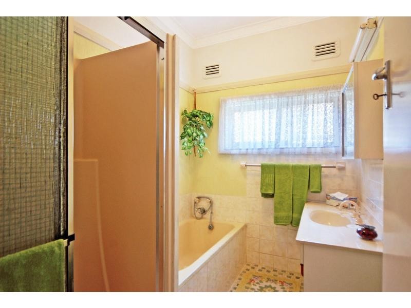 33 Illaroo Road, North Nowra NSW 2541