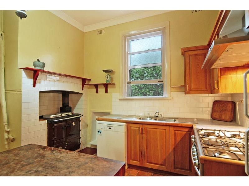 67 Bolong Road, Bomaderry NSW 2541