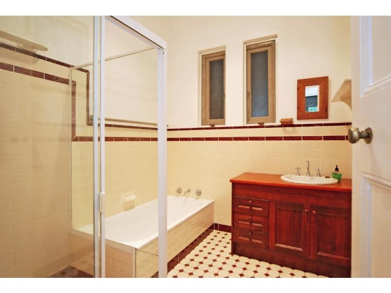 67 Bolong Road, Bomaderry NSW 2541