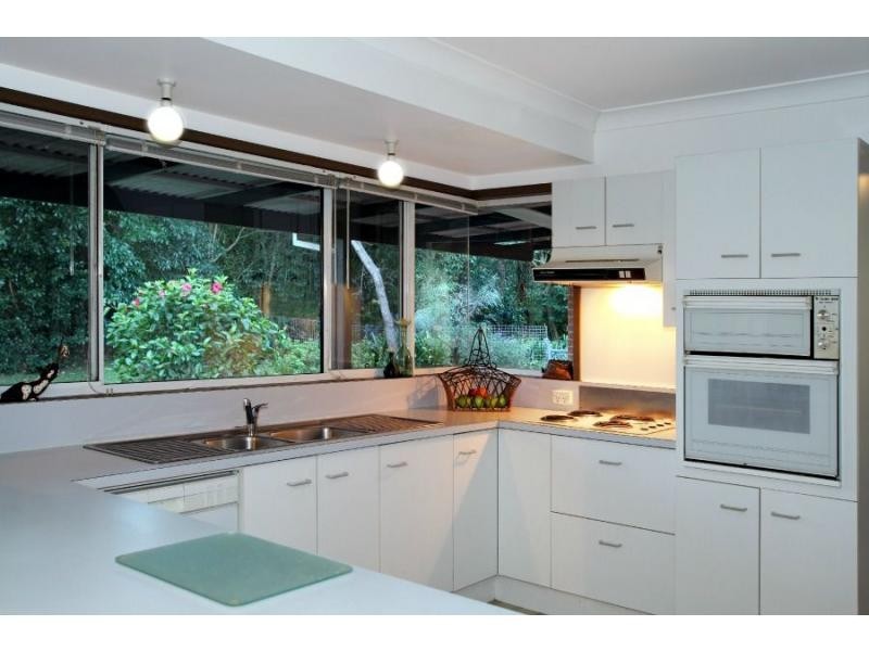 4 Lochaven Drive, Bangalee NSW 2541