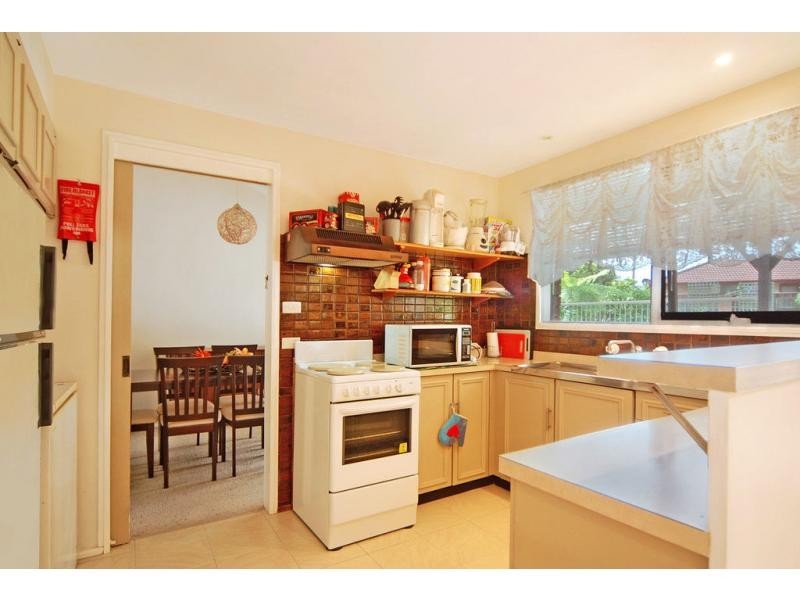 2 Ambassador Avenue, North Nowra NSW 2541
