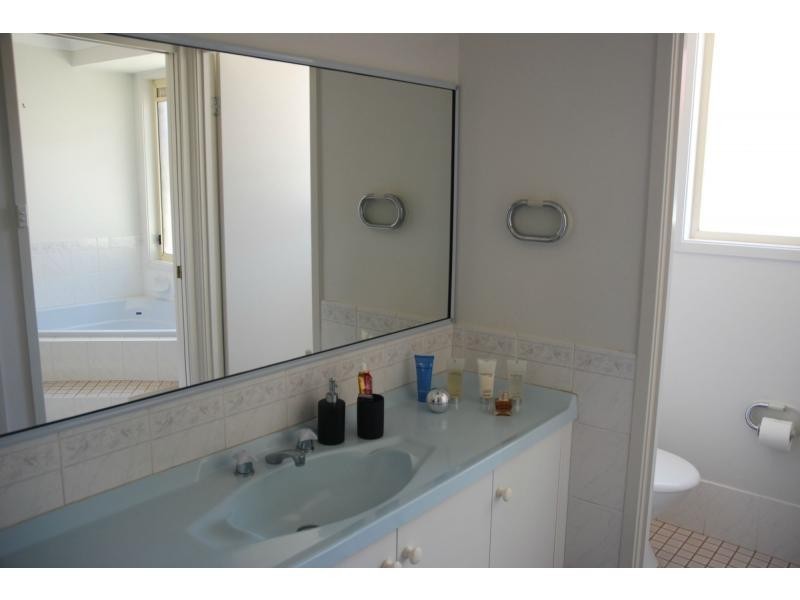 39 Isa Road, Worrigee NSW 2540