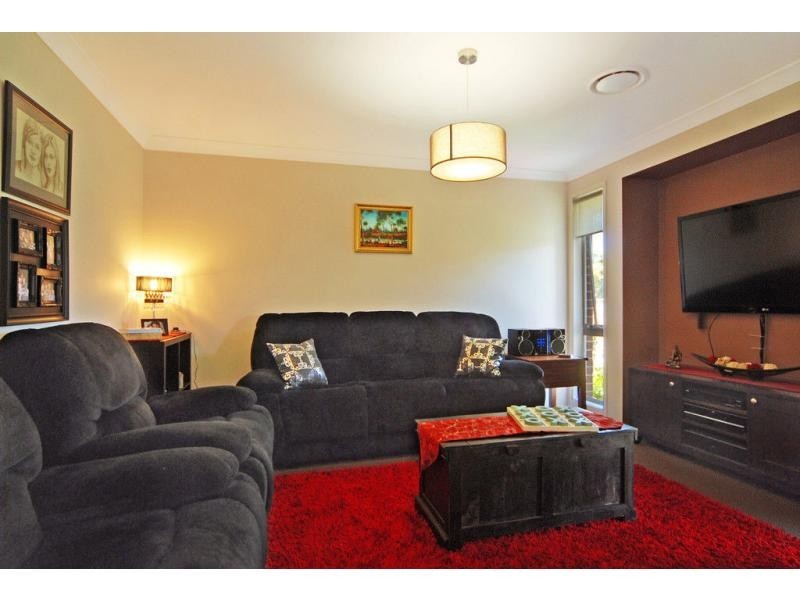 3 Hesperus Close, Nowra NSW 2541