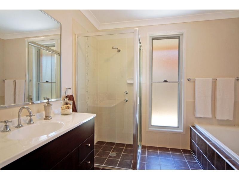 3 Hesperus Close, Nowra NSW 2541