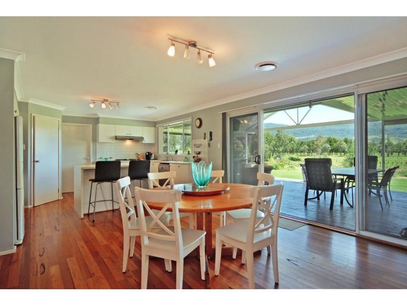 1087B Meroo Road, Meroo Meadow NSW 2540