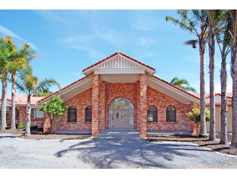 143 Albatross Road, Nowra Hill NSW 2540