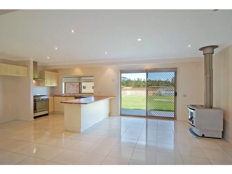 143 Albatross Road, Nowra Hill NSW 2540