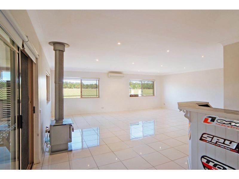 143 Albatross Road, Nowra Hill NSW 2540
