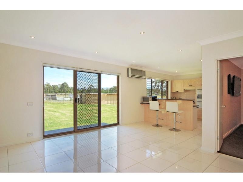 143 Albatross Road, Nowra Hill NSW 2540