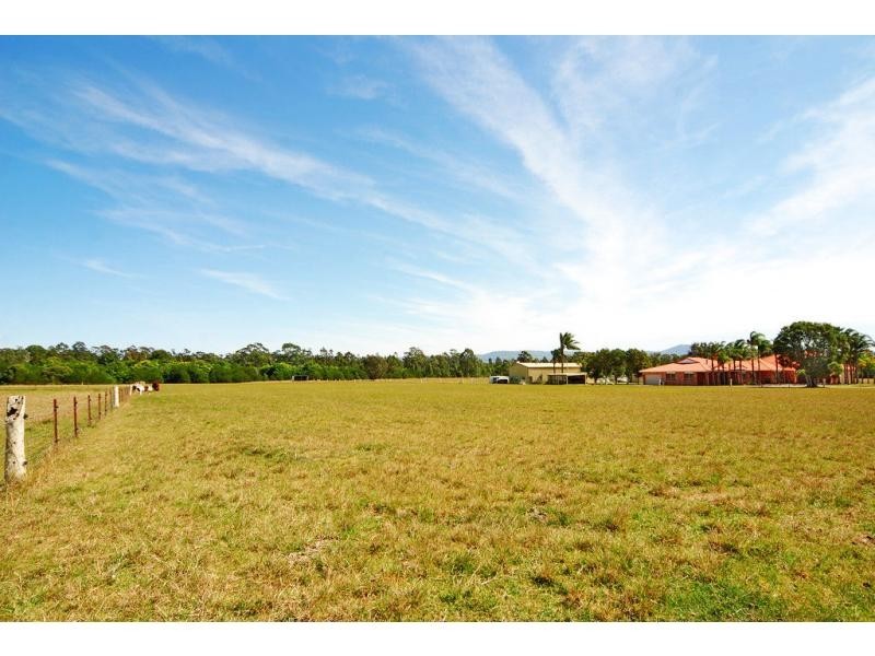 143 Albatross Road, Nowra Hill NSW 2540