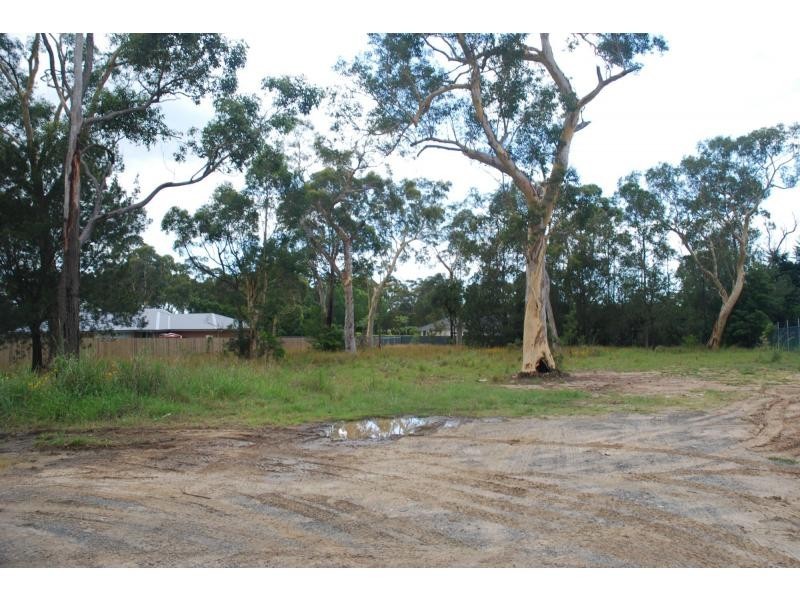 5C Creston Grove, Bomaderry NSW 2541