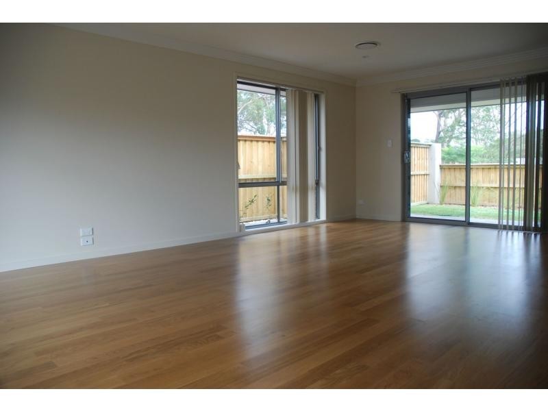 2/161-165 Illaroo Road, North Nowra NSW 2541