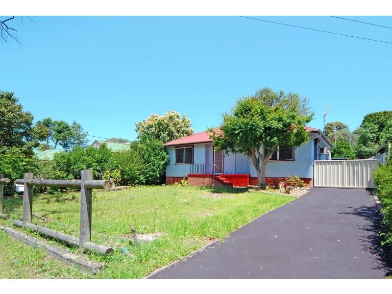 12 Knapp Avenue, Nowra NSW 2541