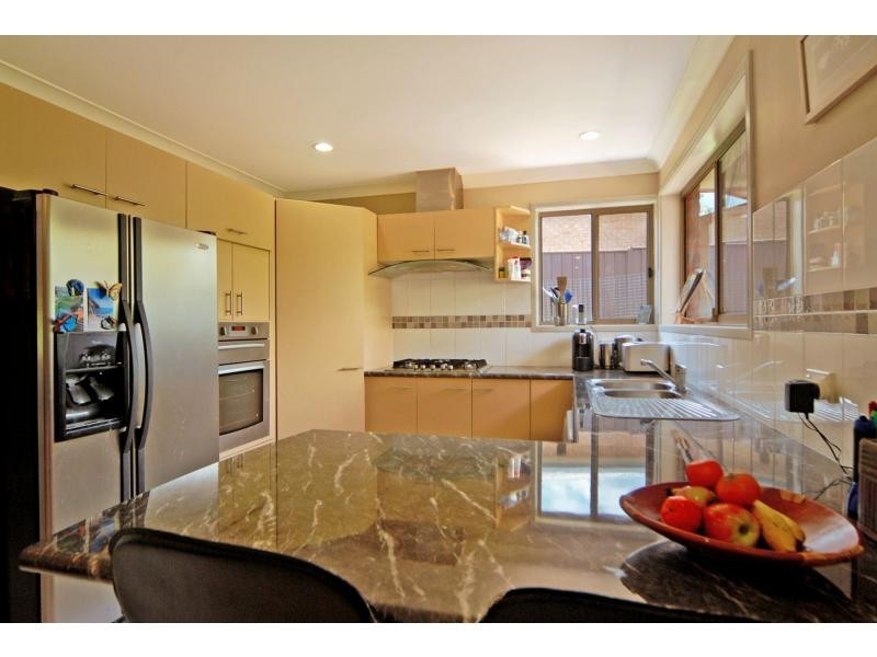 3 Binks Place, Cambewarra NSW 2540