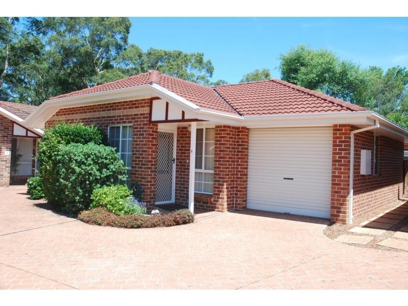 6/7 Hamilton Place, Bomaderry NSW 2541