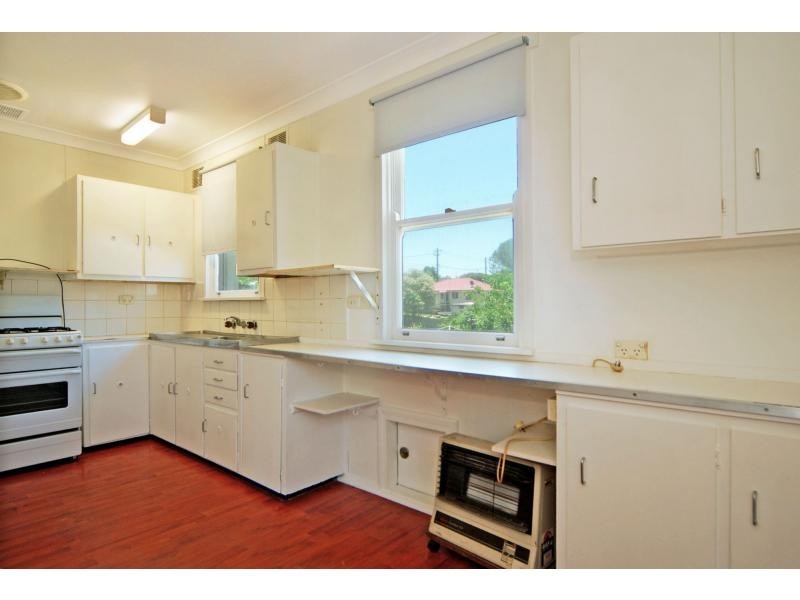 9 Miller Avenue, Nowra NSW 2541