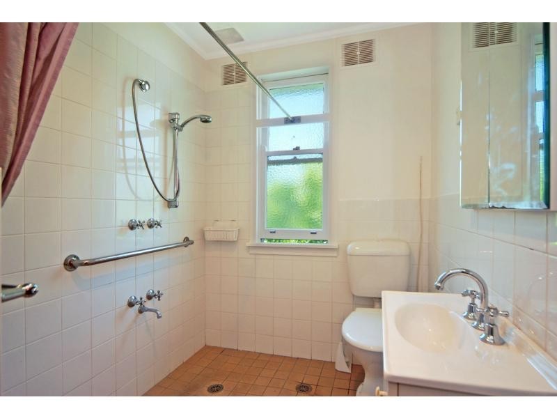 9 Miller Avenue, Nowra NSW 2541