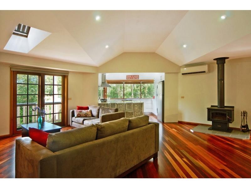 4 Arwon Close, Bangalee NSW 2541