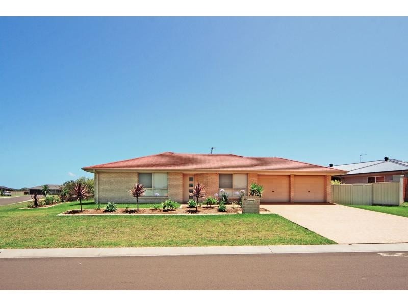 15 Bluebell Way, Worrigee NSW 2540