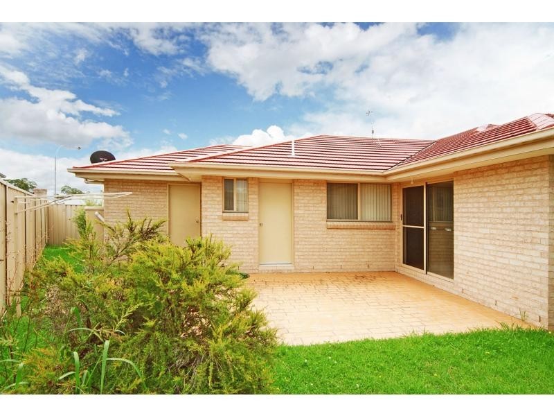 15 Bluebell Way, Worrigee NSW 2540