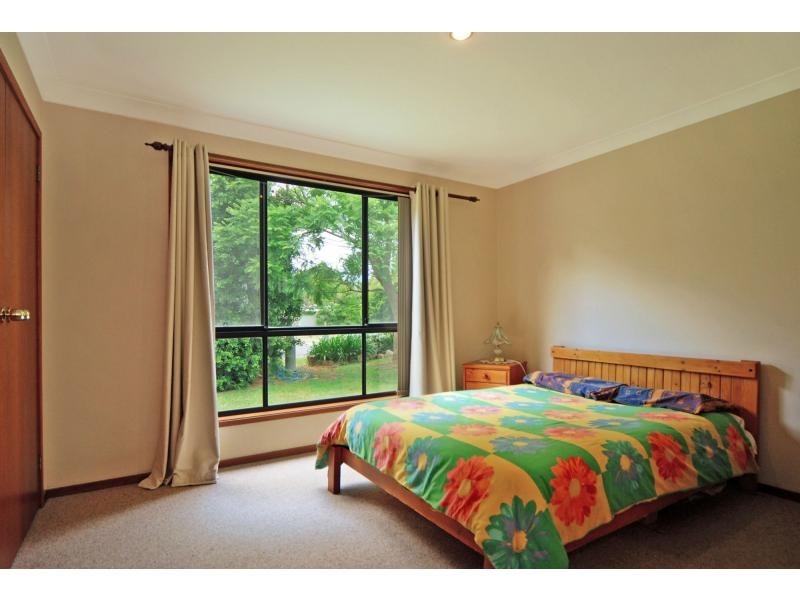 11 Ilinga Close, North Nowra NSW 2541