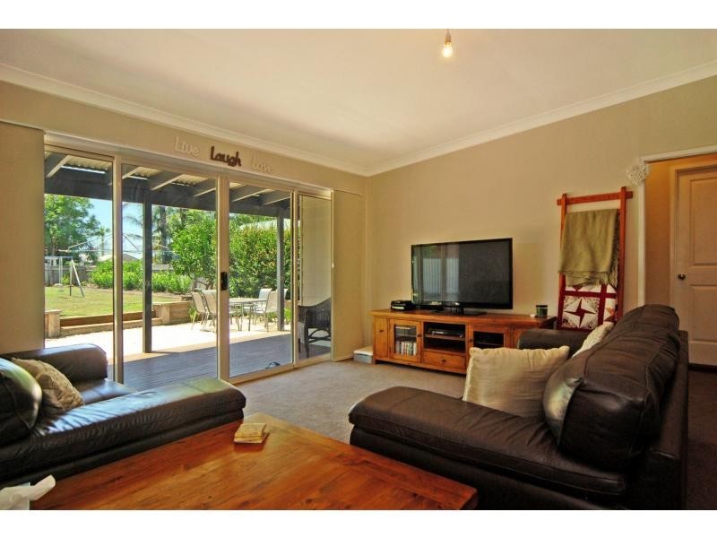 9 Centre Street, Nowra NSW 2541