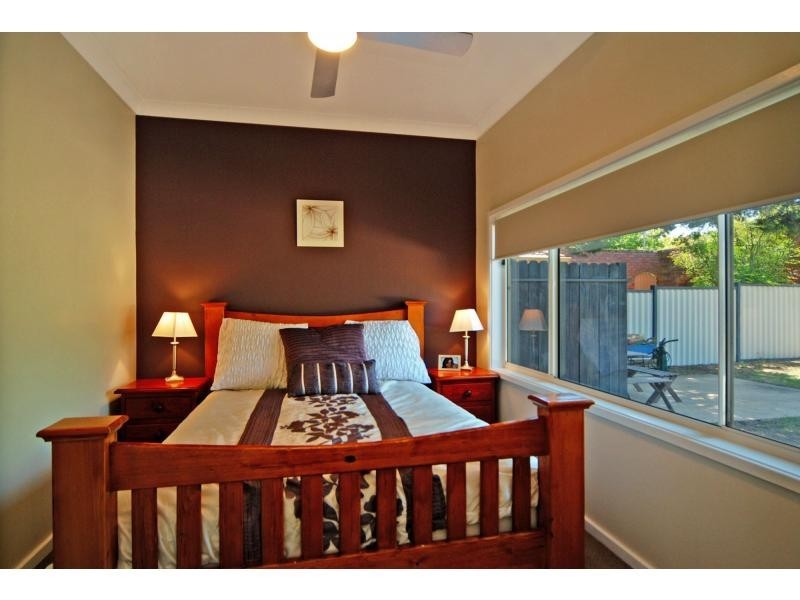9 Centre Street, Nowra NSW 2541