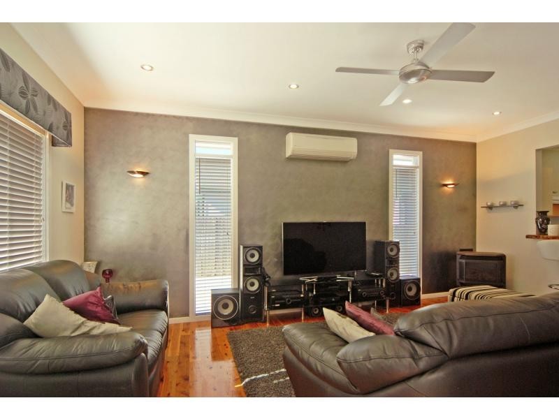 145 Shoalhaven Street, Nowra NSW 2541