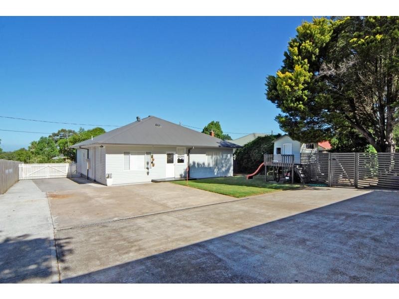 145 Shoalhaven Street, Nowra NSW 2541
