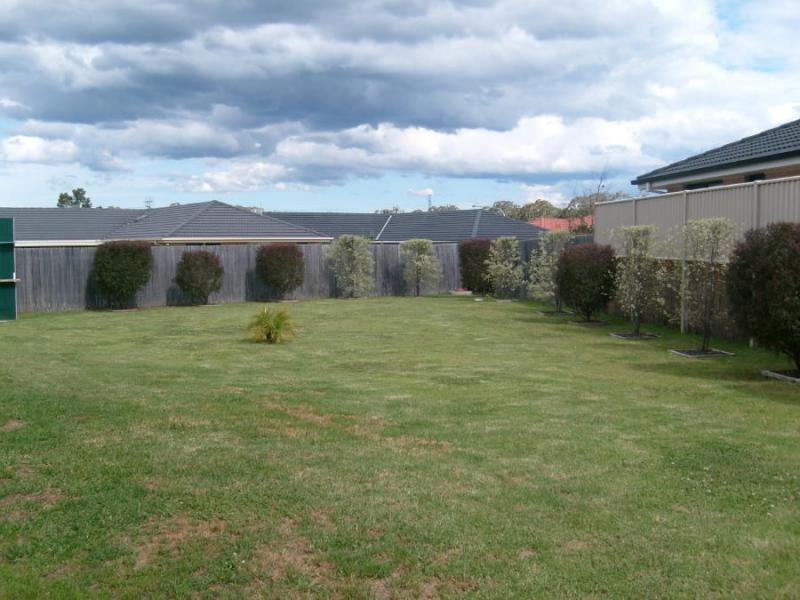 33 Eucalyptus Avenue, Worrigee NSW 2540