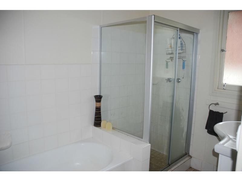 225 Kinghorne Street, Nowra NSW 2541