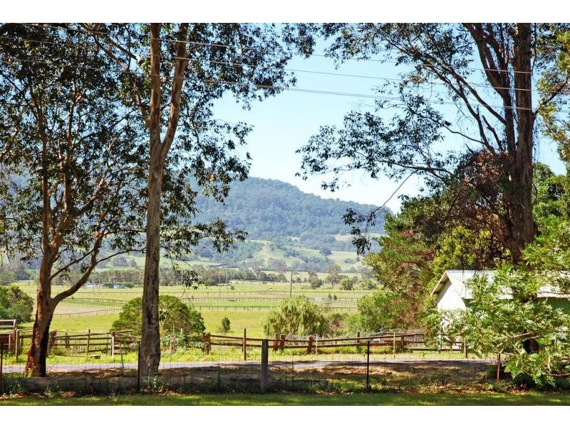 35A Abernethys Lane, Meroo Meadow NSW 2540