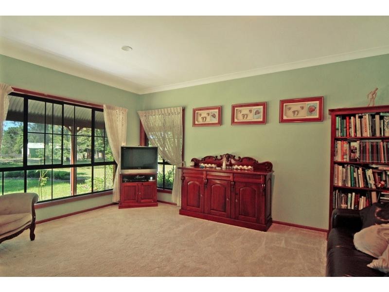 35A Abernethys Lane, Meroo Meadow NSW 2540