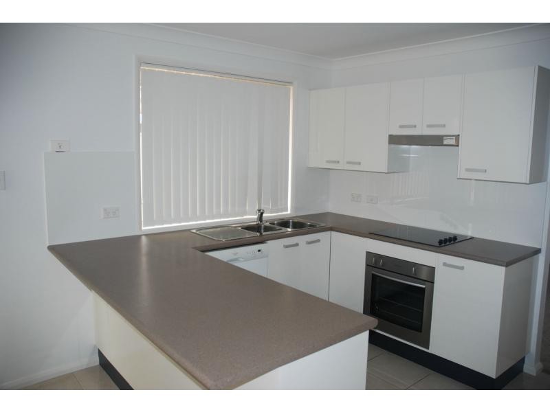 19 Blue Bell Way, Worrigee NSW 2540